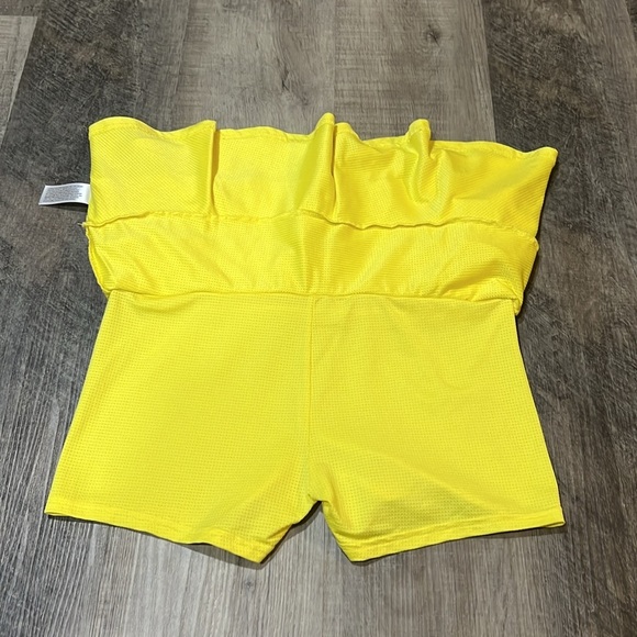 4 for $20 Lija tiered skort size small - Picture 3 of 6